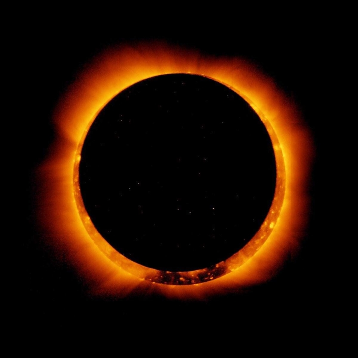 El eclipse solar total es un espectáculo cósmico que bien vale la pena verlo