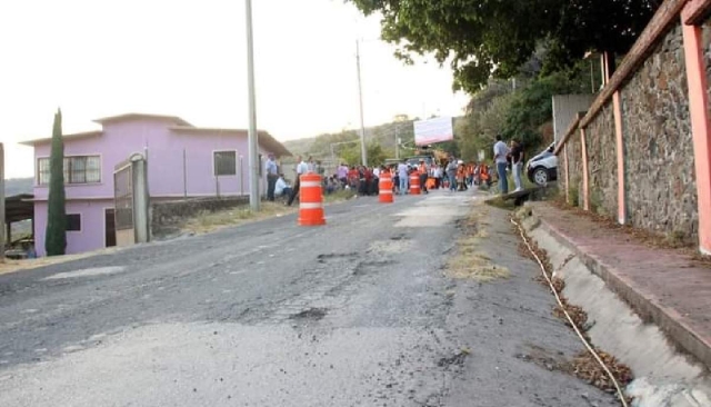 La mayor parte de la carretera es casi intransitable.