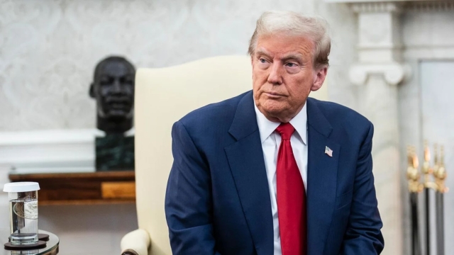 Trump planea usar al Ejército para deportaciones masivas de inmigrantes