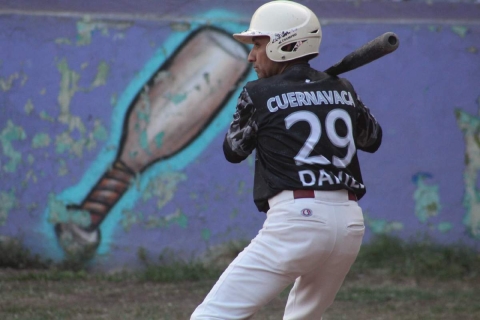 Con un imparable que permitió a Daniel Guadarrama llegar a la base, los Lobos se alzaron con el triunfo frente a los Leones.