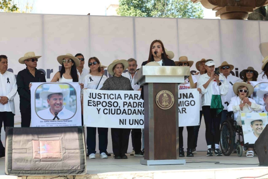 Reunión con Sheinbaum 'no fue para doblar las manos', asegura Grecia Quiroz