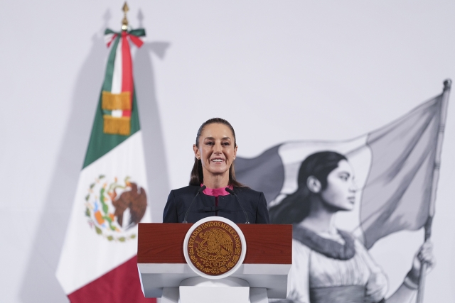 Sheinbaum defiende promoción de elección judicial y advierte que impugnará al INE