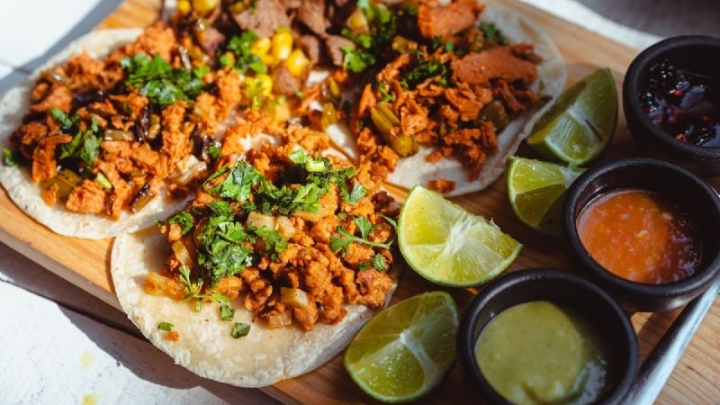 Esta es la receta que necesitas para aprender a preparar la carne al pastor