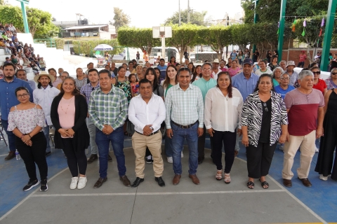 Rinden protesta nuevos ayudantes municipales de Emiliano Zapata