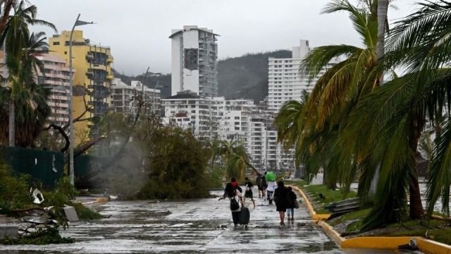 Suben a 39 los fallecidos por huracán &#039;Otis&#039; en Acapulco