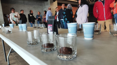 Realiza Escuela de Turismo de la UAEM cata de café con productores de diversos municipios