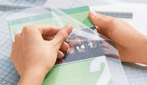 Guía práctica para forrar cuadernos y libros escolares fácilmente