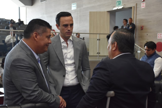 Somete Congreso a votación licencia definitiva del fiscal general Edgar Maldonado Ceballos