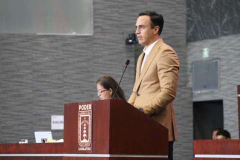 Impulsan modelo de formación dual para jóvenes: estudiar y trabajar al mismo tiempo