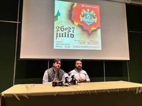 El secretario de Turismo, Daniel Altafi, y Sergio Sánchez, director de Jardines de México, detallaron el potencial turístico del evento. 