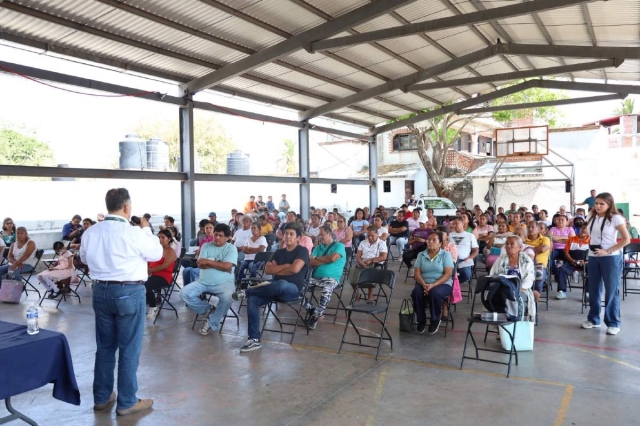 Fondo Morelos impulsa cr&eacute;ditos para comerciantes de Coatetelco