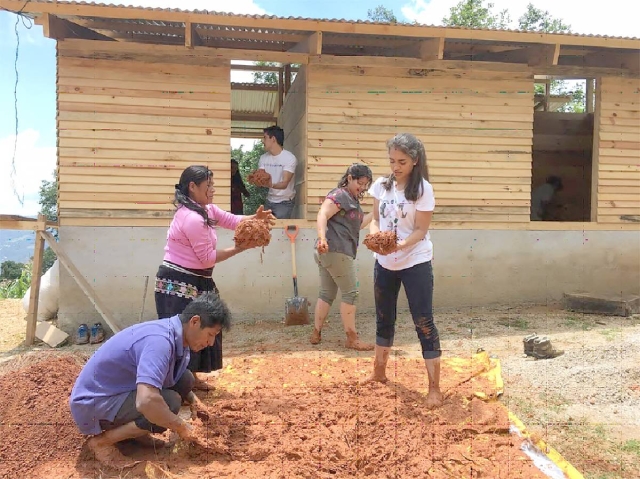 https://www.archdaily.mx/mx/960690/produccion-social-del-habitat-arquitectura-participativa-de-incidencia-regenerativa-en-comunidades-de-mexico