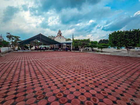 La obra incluyó la colocación de adoquín en 600 metros cuadrados.