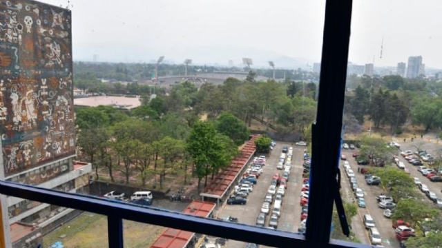 Trabajador fallece en la Facultad de Psicología de la UNAM tras caer 10 metros