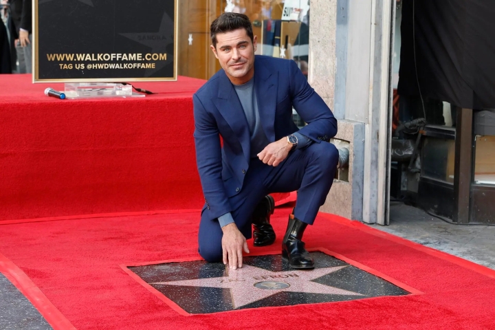 Zac Efron recibe su estrella en el Paseo de la Fama de Hollywood