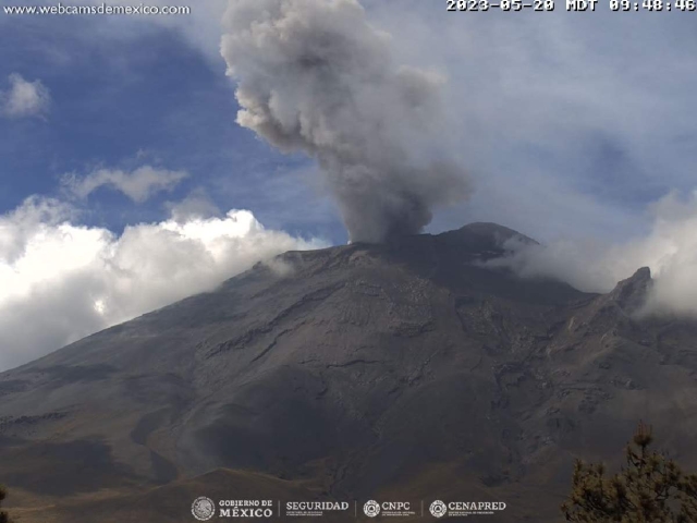 En Morelos las autoridades determinaron elevar el nivel de vigilancia del volcán para implementar las medidas preventivas que sean necesarias. 