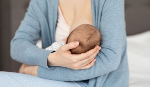 ¿Por qué la lactancia materna merece un día mundial para su protección?