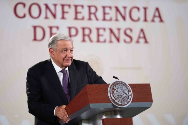 AMLO acusa que la banca privada tiene una campaña contra el Banco del Bienestar