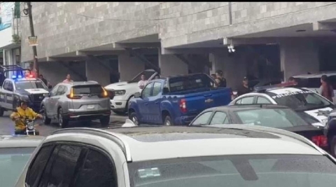 Policías llegaron al sitio, pero los delincuentes ya habían huido.