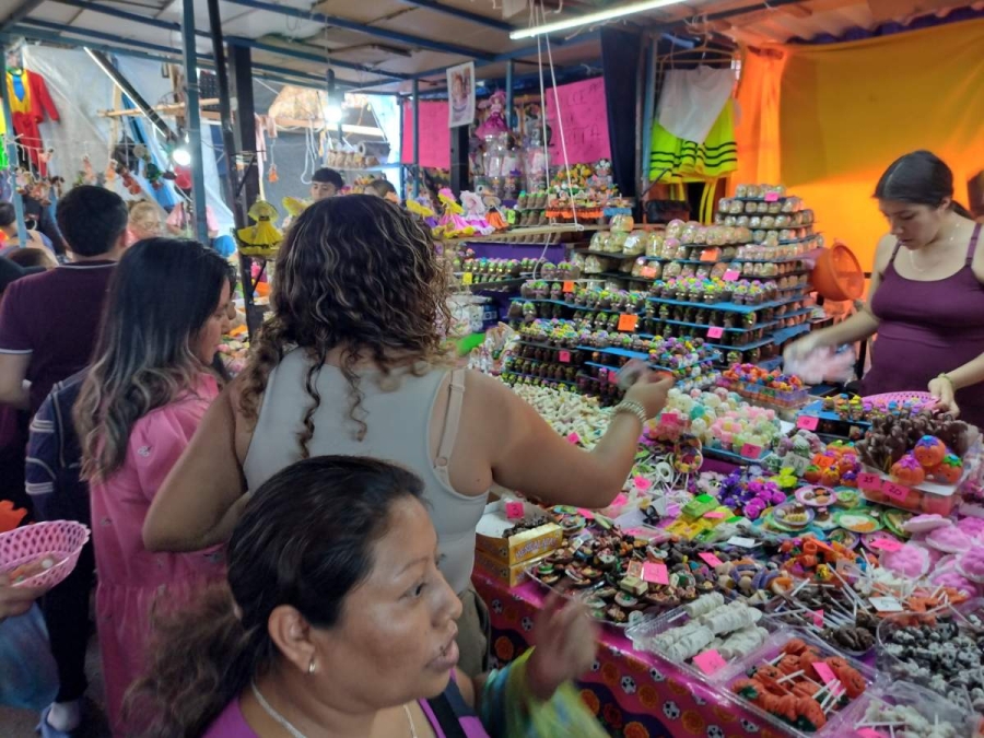 Comerciantes reportan aumento en ventas el fin de semana