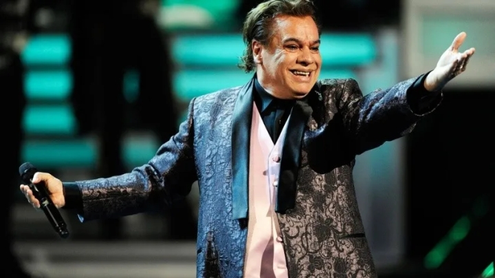 Lanzarán primer tema póstumo de Juan Gabriel junto a la Banda El Recodo