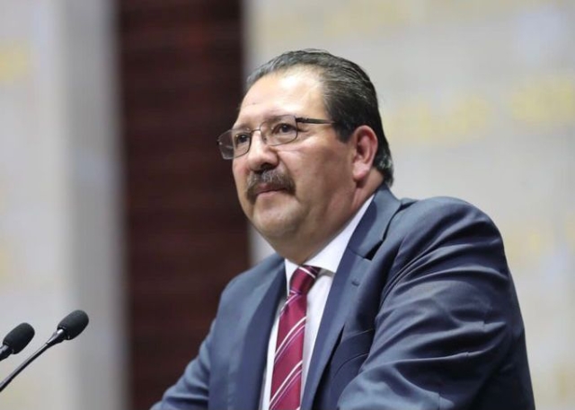 Reginaldo Sandoval Flores, coordinador del Partido del Trabajo en la C&aacute;mara de Diputados.