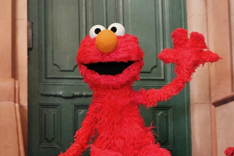 Elmo celebra su cumplea&ntilde;os este 3 de febrero y mantiene sus eternos tres a&ntilde;os y medio