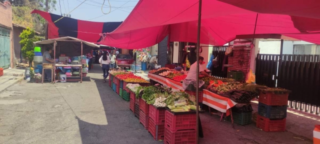 Tiene poca clientela el tianguis de Lomas de la Selva