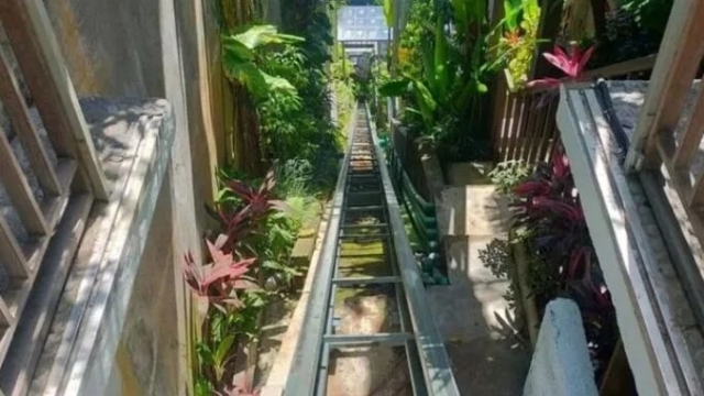 Se desploma elevador en Bali, Indonesia; fallecen cinco personas
