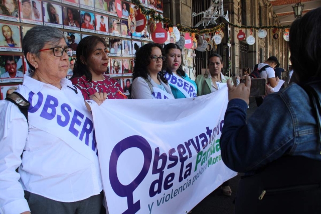 Activistas exigieron poner un freno a la violencia política contra las mujeres. 