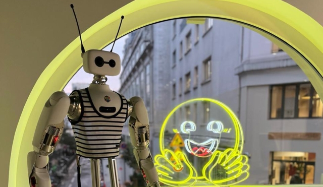Hugging Face apuesta por la robótica abierta con la compra de Pollen Robotics