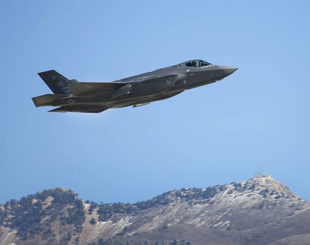 Encuentran restos del avión F-35 desaparecido en Carolina del Sur