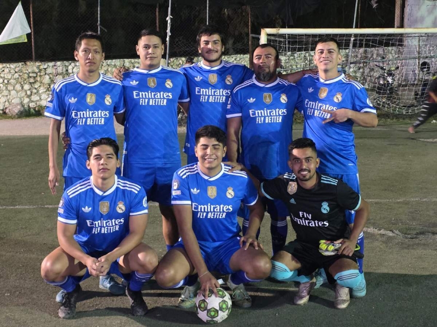 Jaibas Bravas le pegaron 3-1 a Los Capis en la cancha de futbol 7 de la Unidad Deportiva 