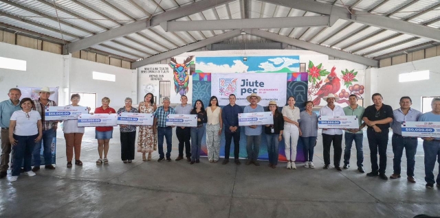 Reactiva Jiutepec apoyos al campo: entrega 350 mil pesos a n&uacute;cleos agrarios