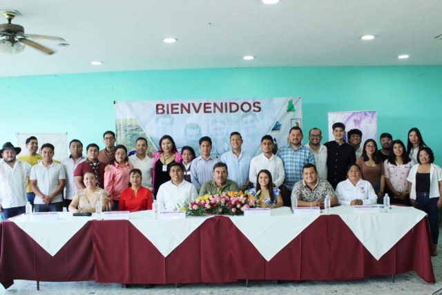 Coordinan Impajoven y conferencia municipal de adolescencia y juventud agenda y estrategias a favor de este sector