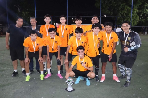 Titanes se coronó campeón de la categoría juvenil mayor del torneo de Futbol 7.