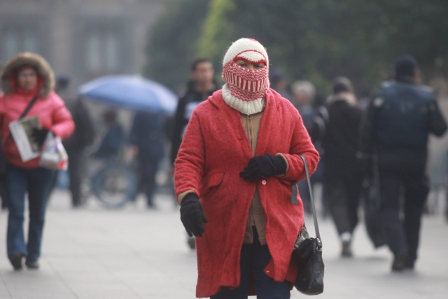 Frente frío se extiende habrá lluvias y heladas