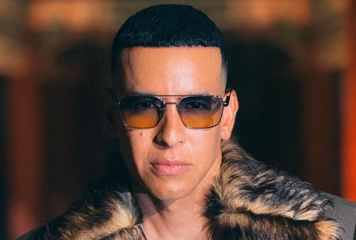 Daddy Yankee reaparece &#039;renacido&#039; en la fe y lanza &#039;Lamento en baile&#039;, su primer álbum urbano cristiano