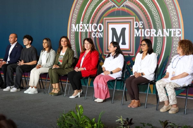 La directora general de Lotería Nacional, Olivia Salomón, y la gobernadora de Morelos, Margarita González Saravia, presentaron en Cuernavaca el Gran Sorteo Especial &quot;México con M de Migrante&quot;.