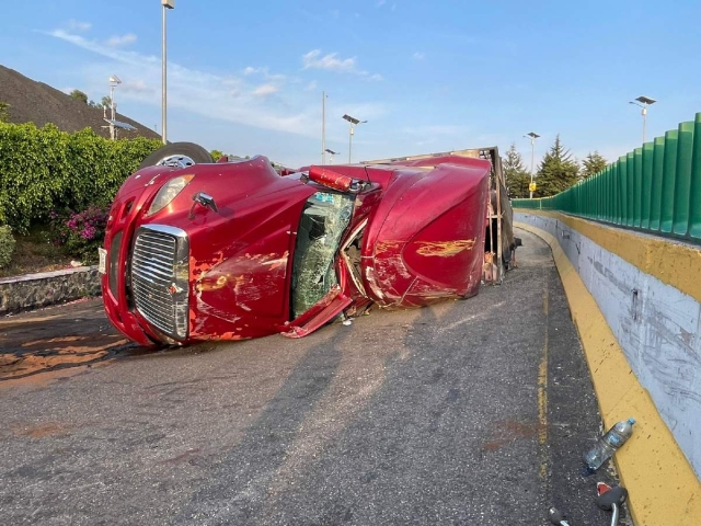 El hecho causó el cierre parcial de un tramo carretero durante algunas horas.