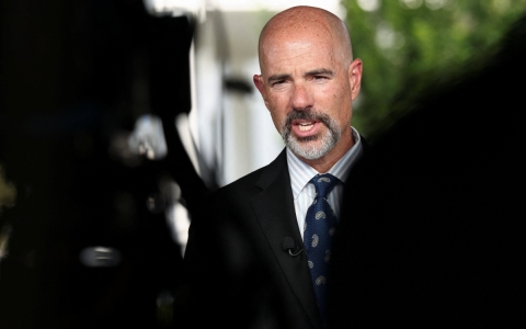 Terry Cole, director de la Administración para el Control de Drogas (DEA).