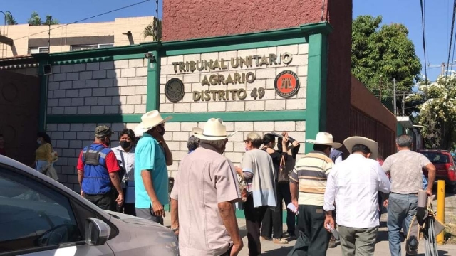 Ejidatarios de ambos bandos se presentaron en el TUA para dar seguimiento al proceso.