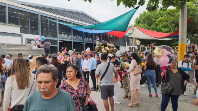 Los cierres de ciclos escolares han impactado positivamente en la economía de diversos sectores.