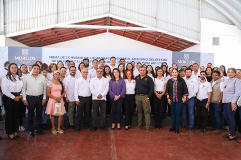 Acuerda Margarita González Saravia con INEA alfabetización masiva en Morelos para abatir el rezago educativo