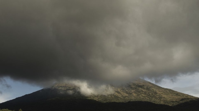 Así fue la explosión sorpresiva del volcán Chaparrastique en El Salvador