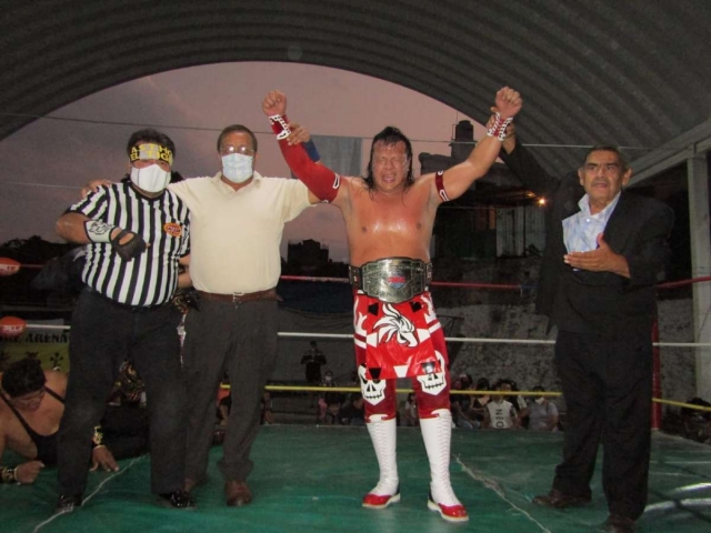 Último Guerrero impuso su jerarquía sobre el elemento de la Fraternidad de Damián.