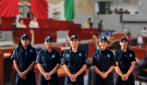 A FAVOR DE LA SEGURIDAD