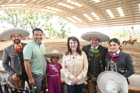 Asiste gobernadora Margarita González Saravia a &#039;Campeonato Estatal Charro 2025&#039;