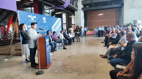 Celebran 12 aniversario de la Escuela de Turismo en la UAEM