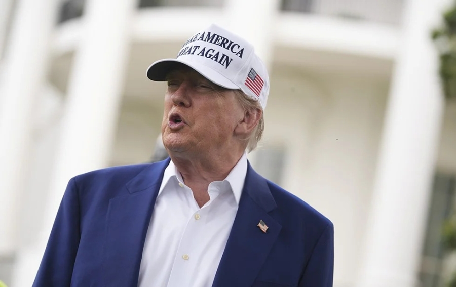 Trump sobre posible ataque a Irán: 'Nadie sabe lo que voy a hacer'